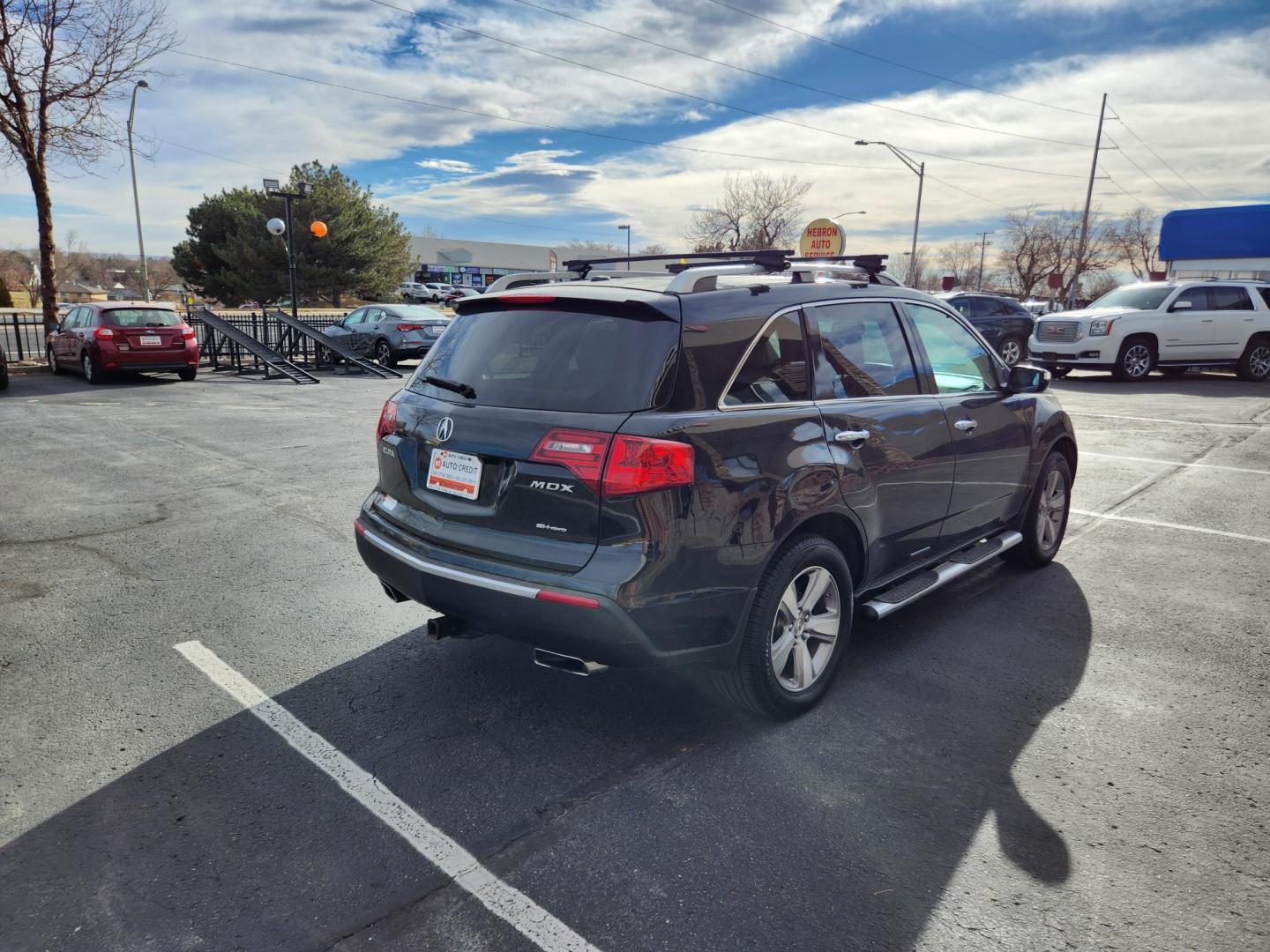 2011 ACURA MDX 6-SPD AT W/TECH PACK (2HNYD2H69BH) with an 3.7L V6 SOHC 24V engine, located at 8595 Washington St., Thornton, CO, 80229, (303) 287-5511, 39.852348, -104.978447 - Are you in the market for a pre-owned vehicle in Thornton, CO? Look no further than D1 Auto Credit - Thornton, your trusted used car dealer in Denver County, Jefferson County, and Adams County. We specialize in providing bad credit auto loans for quality used and pre-owned cars, trucks, vans, SUVs, - Photo#5